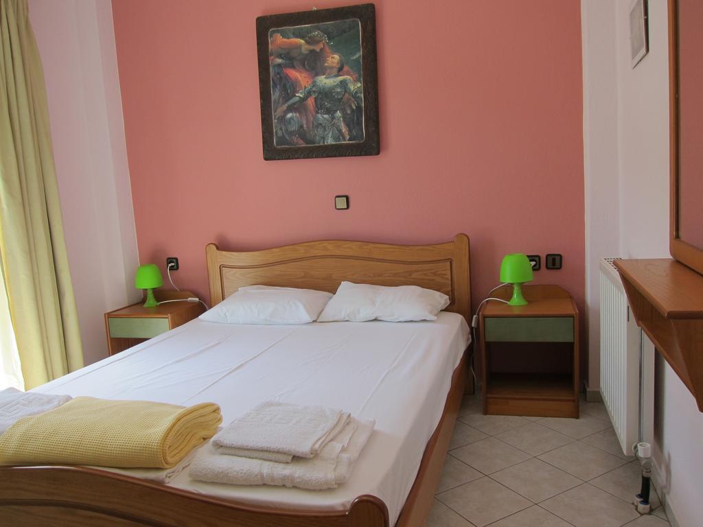 Stelios Apartments Istro Ngoại thất bức ảnh