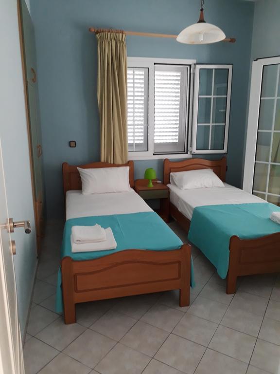 Stelios Apartments Istro Ngoại thất bức ảnh